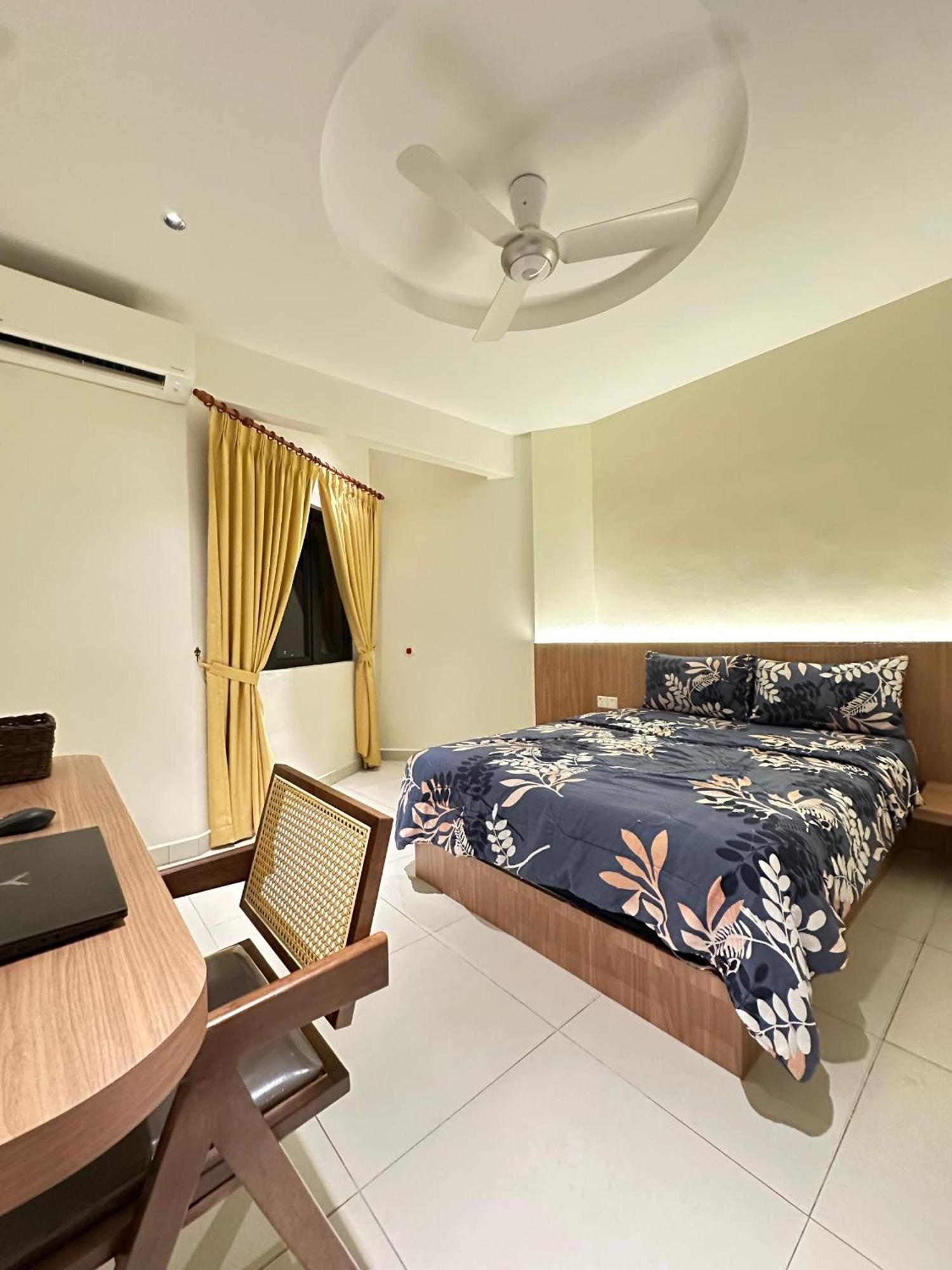 Newly Renovated Comfy Beachfront View At Seri Bulan Port Dickson Dış mekan fotoğraf